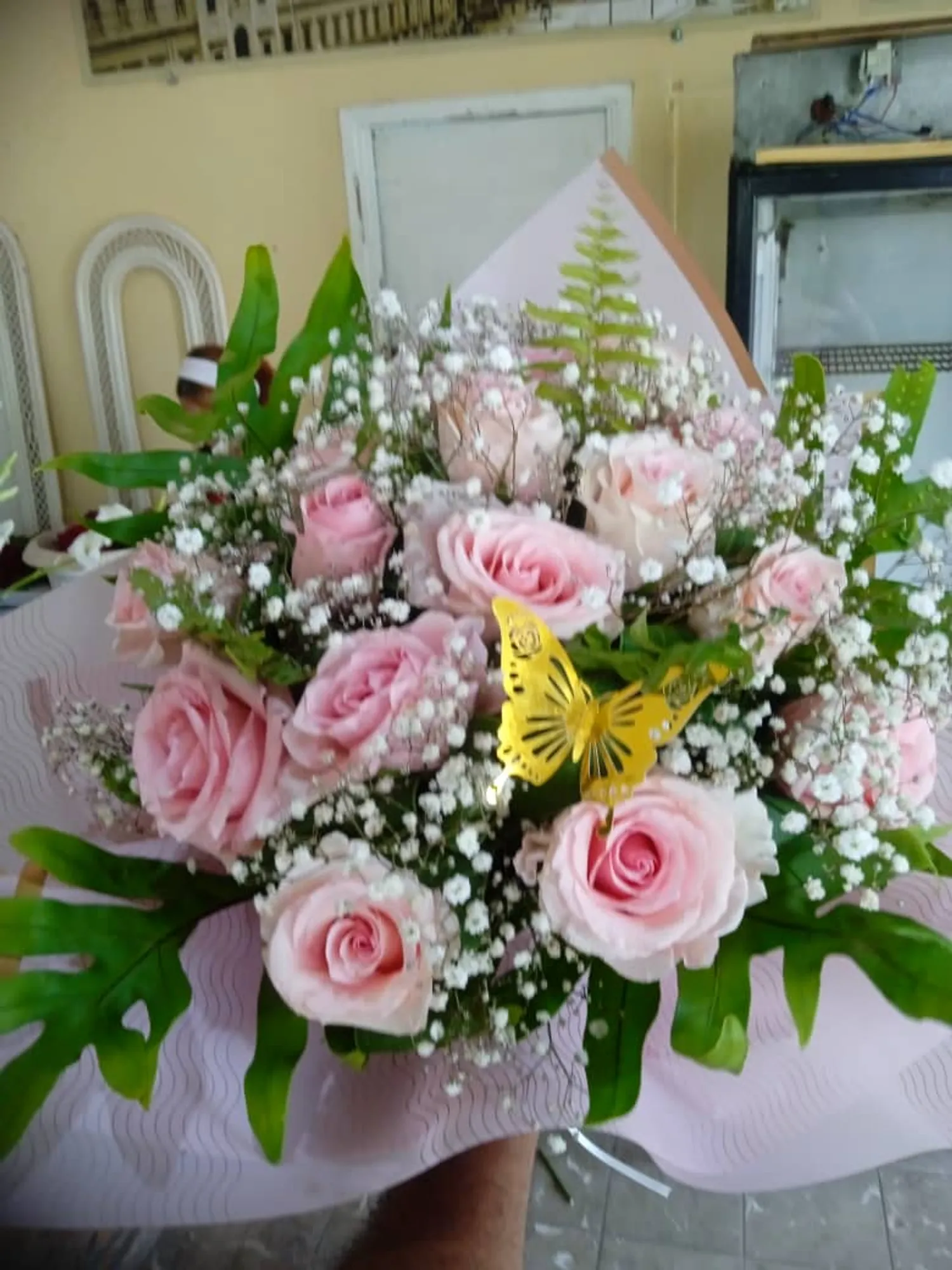 Ramo de 15 rosas importadas